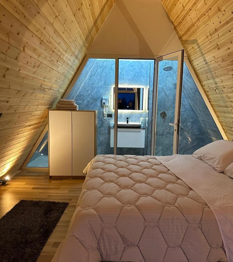 Harusha Villas Theth 0*,  Albania